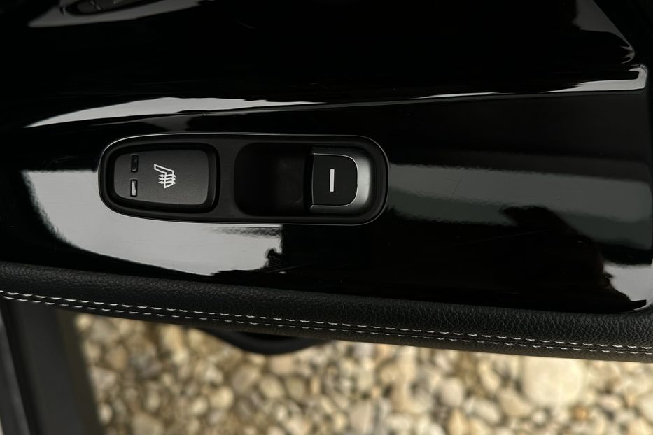 Продам Kia Niro 64 кВт Макс. комплектація 2020 года в Львове