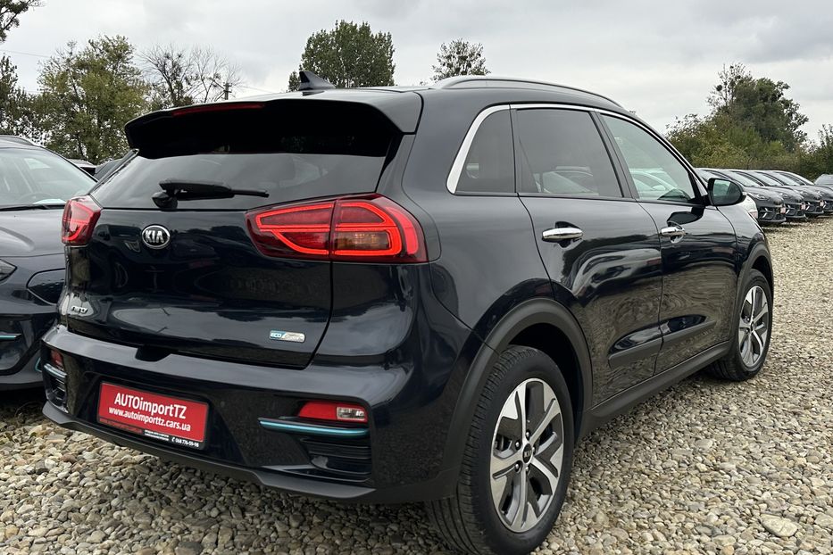Продам Kia Niro 64 кВт Макс. комплектація 2020 года в Львове