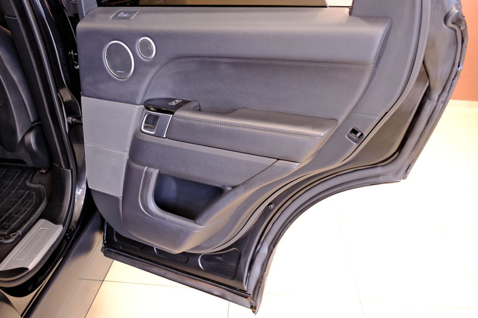 Продам Land Rover Range Rover Sport 2016 года в Одессе