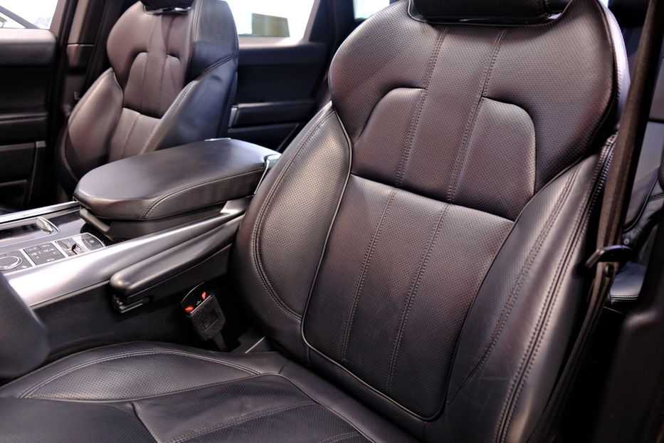 Продам Land Rover Range Rover Sport 2016 года в Одессе