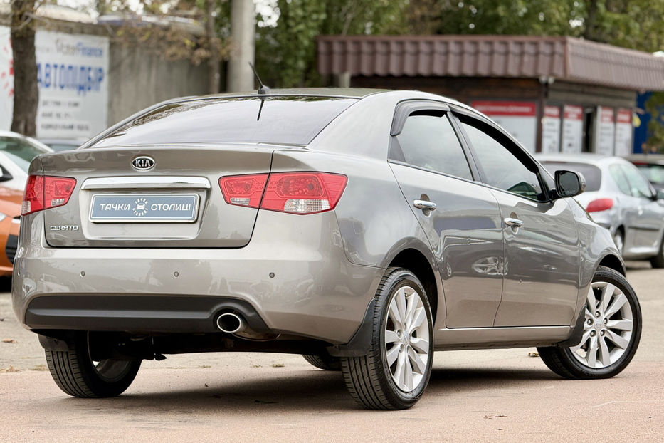 Продам Kia Cerato 2011 года в Киеве