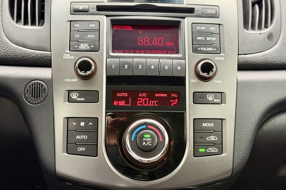 Продам Kia Cerato 2011 года в Киеве