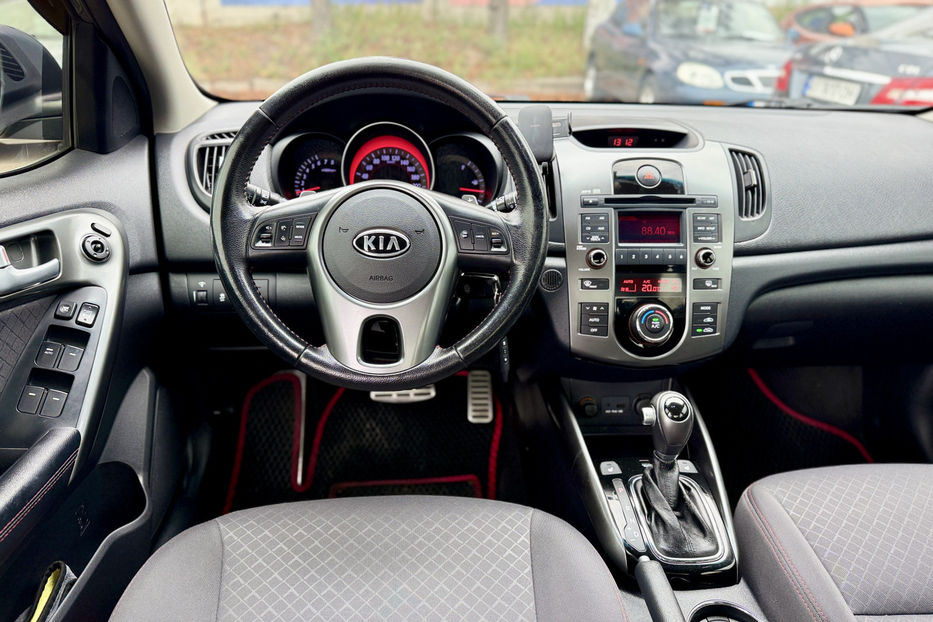 Продам Kia Cerato 2011 года в Киеве