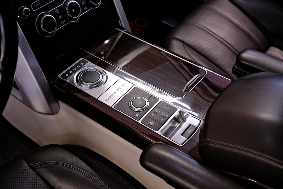 Продам Land Rover Range Rover Vogue 2014 года в Одессе