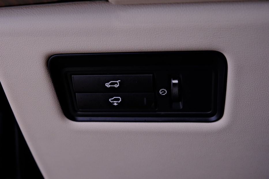 Продам Land Rover Range Rover Vogue 2014 года в Одессе