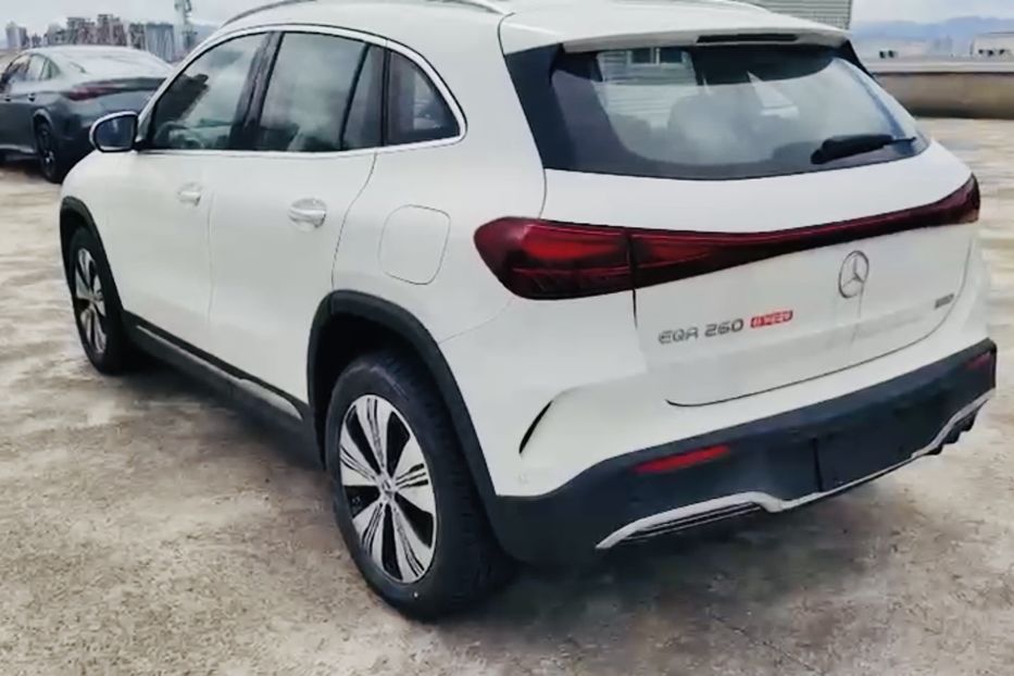 Продам Mercedes-Benz A-Class EQA 260+ 500km RANGE 2024 года в Одессе