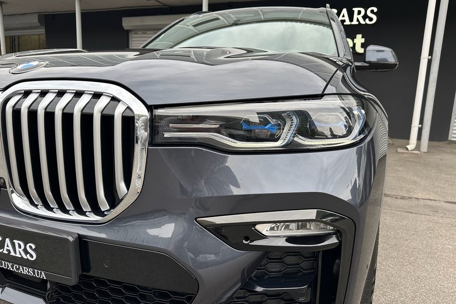 Продам BMW X7 30d M package  2020 года в Киеве