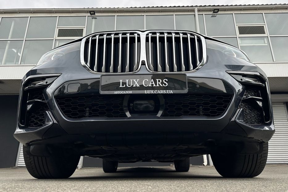 Продам BMW X7 30d M package  2020 года в Киеве