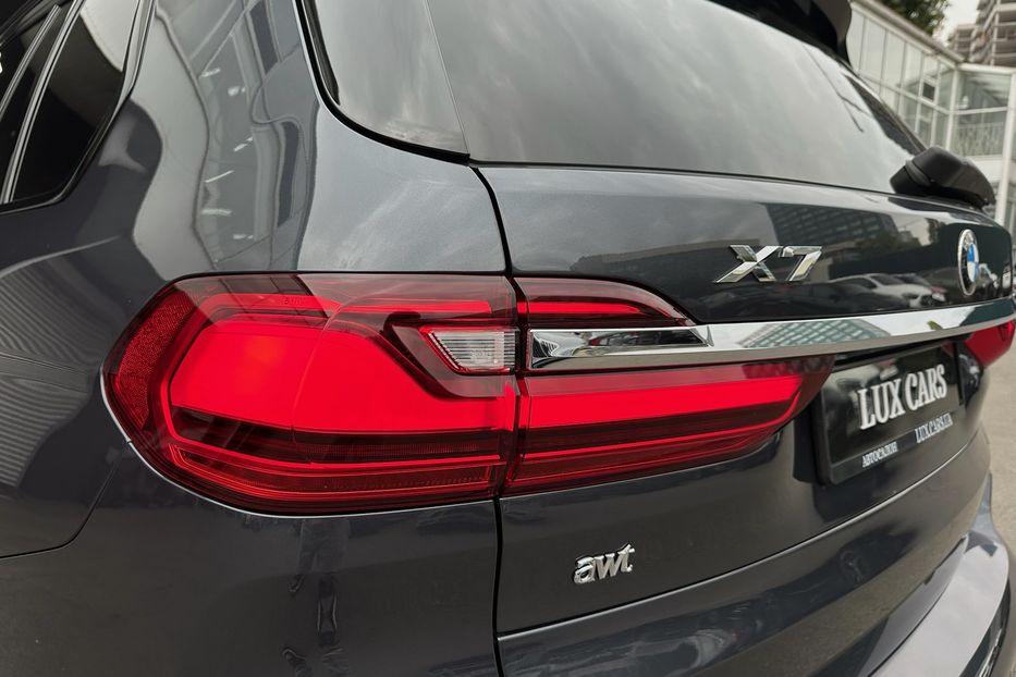 Продам BMW X7 30d M package  2020 года в Киеве