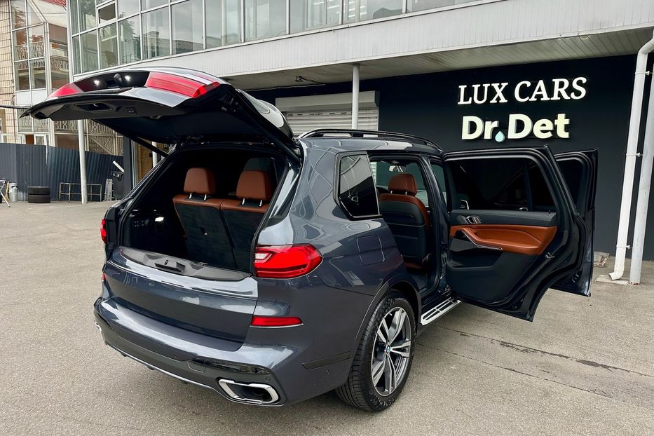 Продам BMW X7 30d M package  2020 года в Киеве