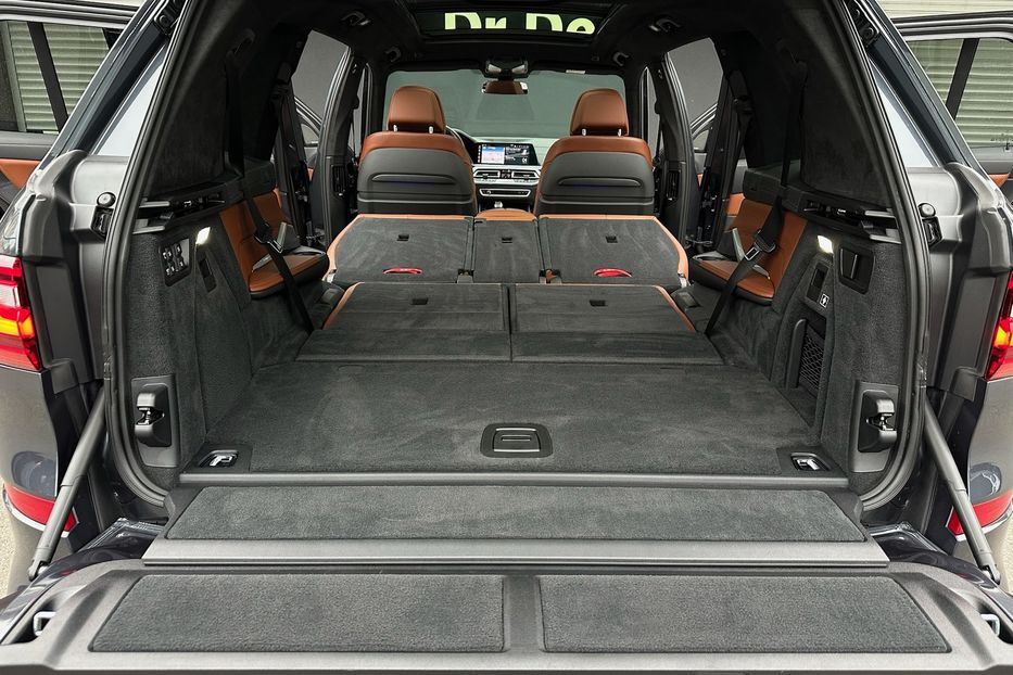 Продам BMW X7 30d M package  2020 года в Киеве