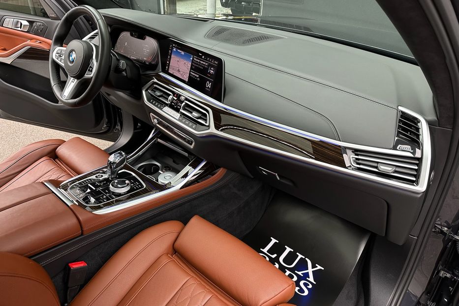 Продам BMW X7 30d M package  2020 года в Киеве