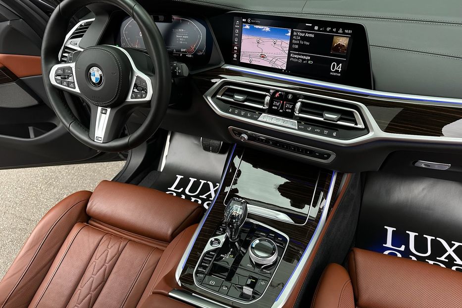 Продам BMW X7 30d M package  2020 года в Киеве