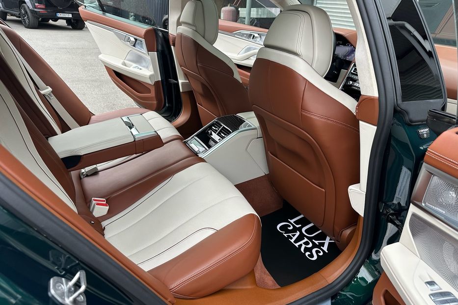 Продам BMW Alpina B8 Grand Coupe  2021 года в Киеве