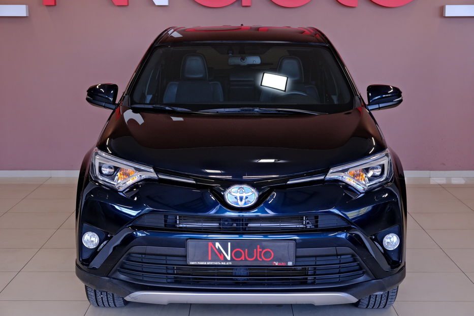 Продам Toyota Rav 4 Hybrid 2017 года в Одессе