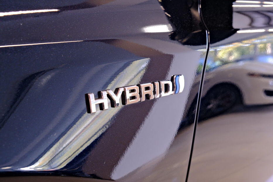 Продам Toyota Rav 4 Hybrid 2017 года в Одессе