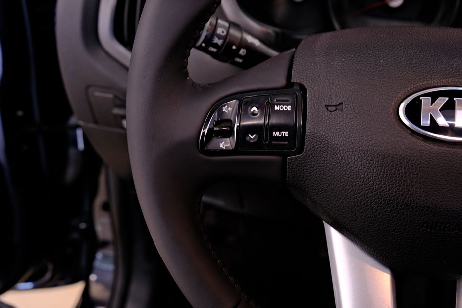 Продам Kia Sportage 2012 года в Одессе