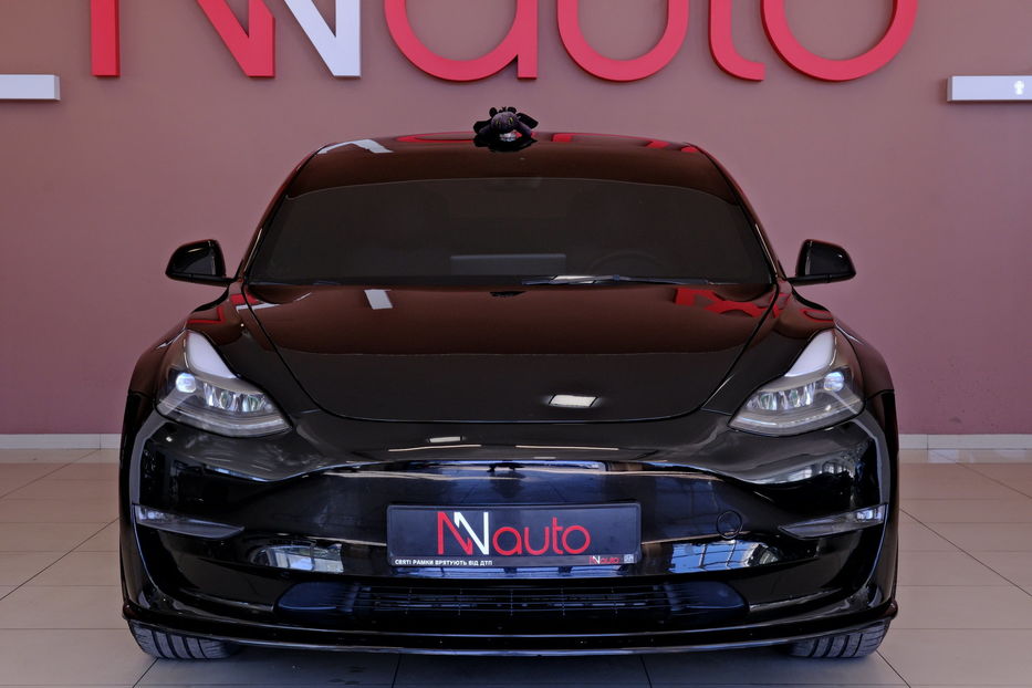 Продам Tesla Model 3 Performance Dual Motor 2023 года в Одессе