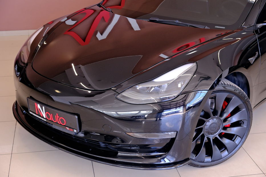 Продам Tesla Model 3 Performance Dual Motor 2023 года в Одессе