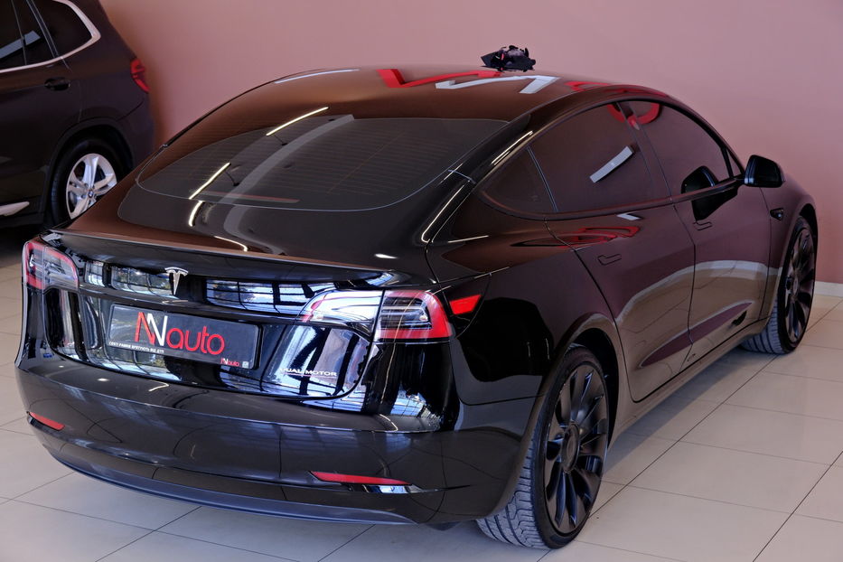 Продам Tesla Model 3 Performance Dual Motor 2023 года в Одессе