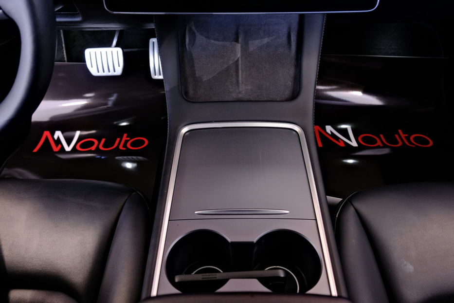 Продам Tesla Model 3 Performance Dual Motor 2023 года в Одессе