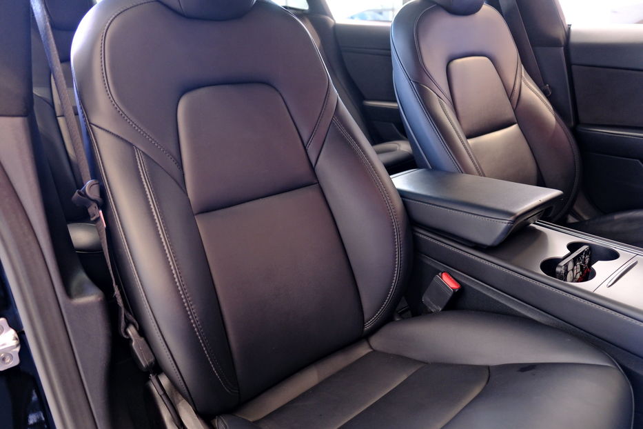 Продам Tesla Model 3 Performance Dual Motor 2023 года в Одессе