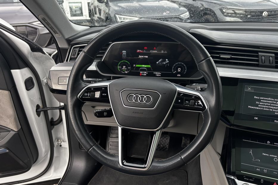 Продам Audi E-Tron 2021 года в Львове