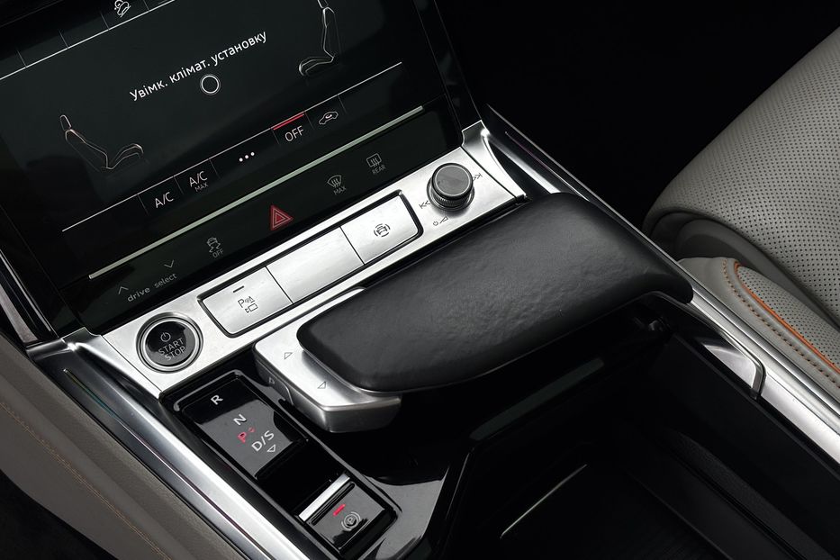 Продам Audi E-Tron 2021 года в Львове