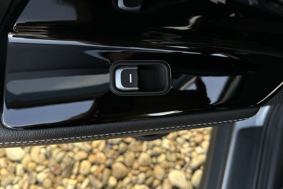 Продам Kia Niro Kia Niro 64 кВт Макс. комплект 2022 года в Львове