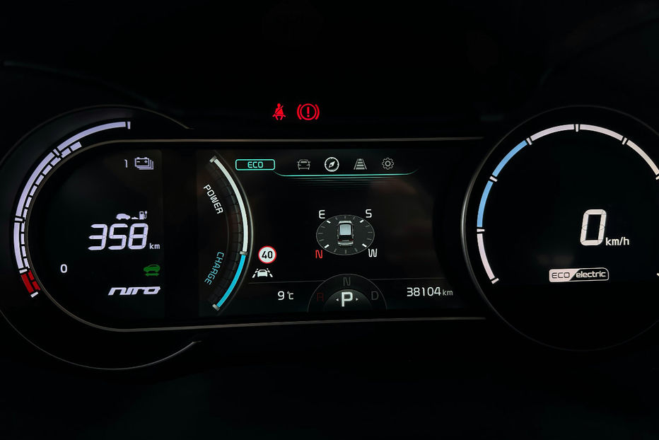 Продам Kia Niro Kia Niro 64 кВт Макс. комплект 2022 года в Львове