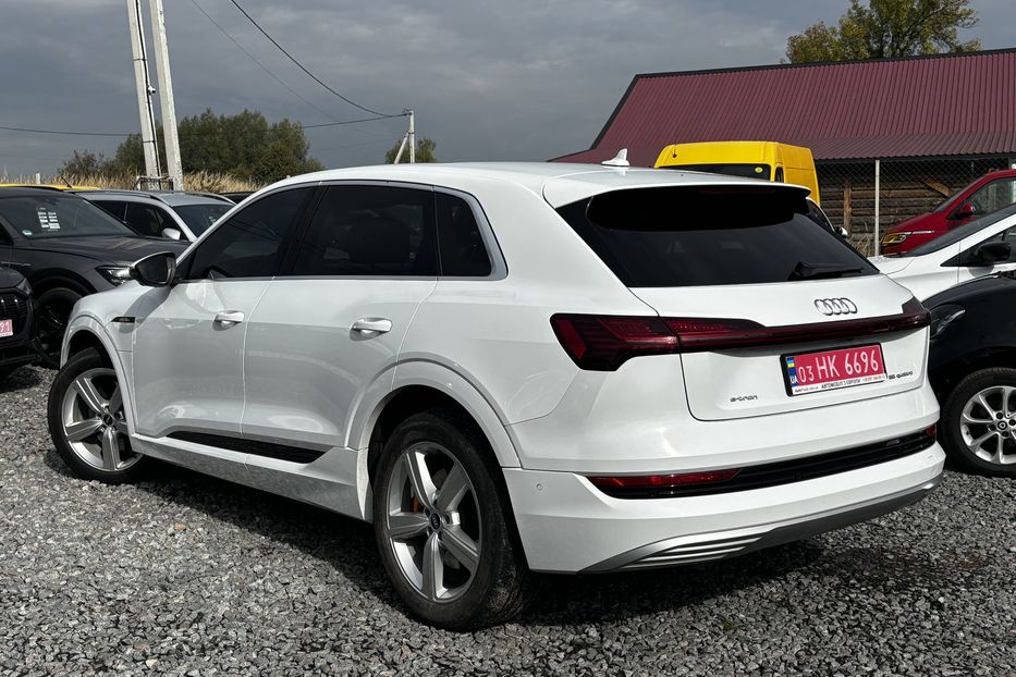 Продам Audi E-Tron 2021 года в Львове