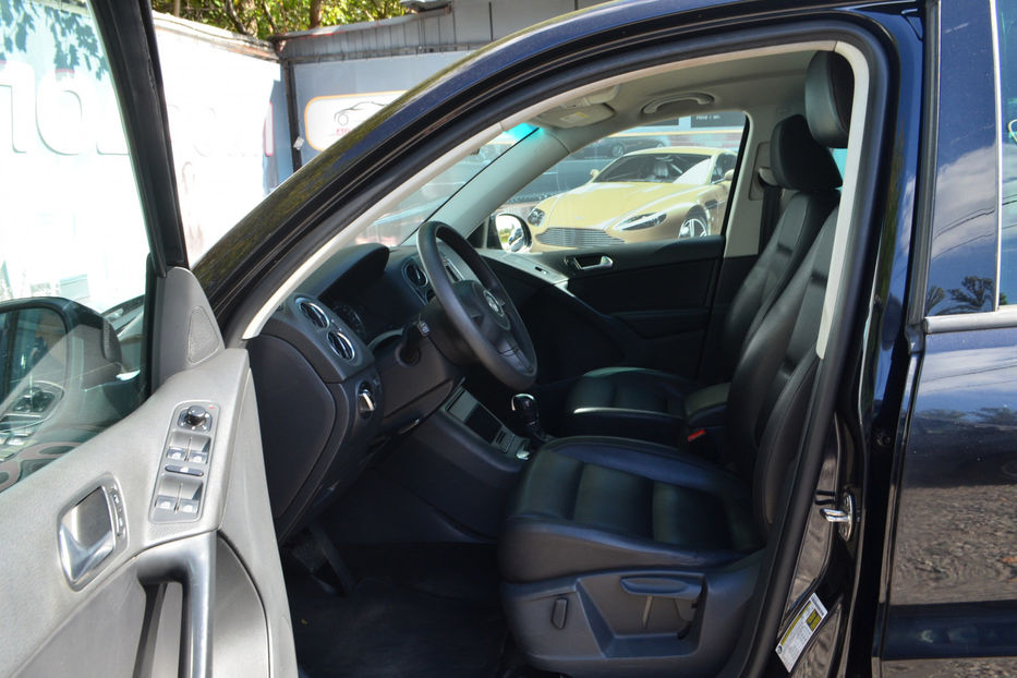 Продам Volkswagen Tiguan 2012 года в Киеве