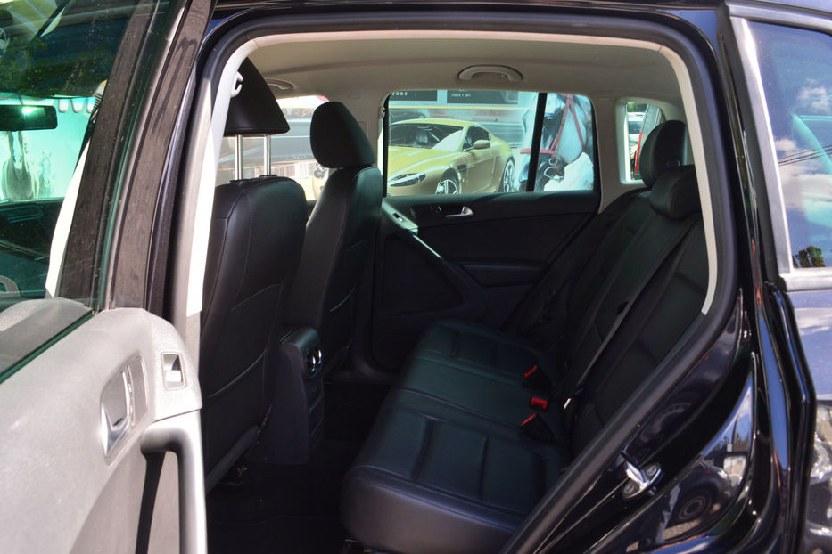 Продам Volkswagen Tiguan 2012 года в Киеве