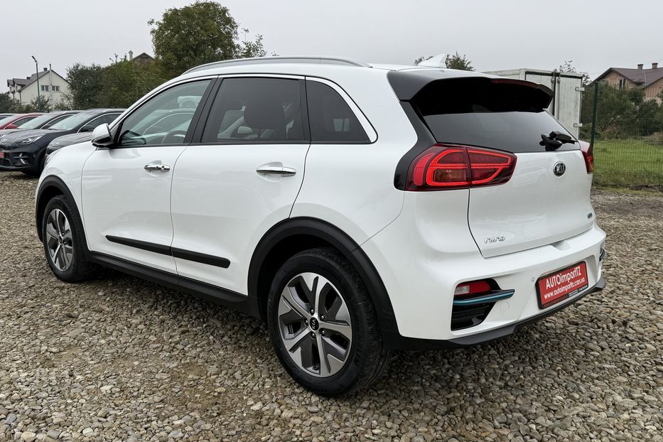 Продам Kia Niro 64 кВт. Макс. комплектація 2021 года в Львове
