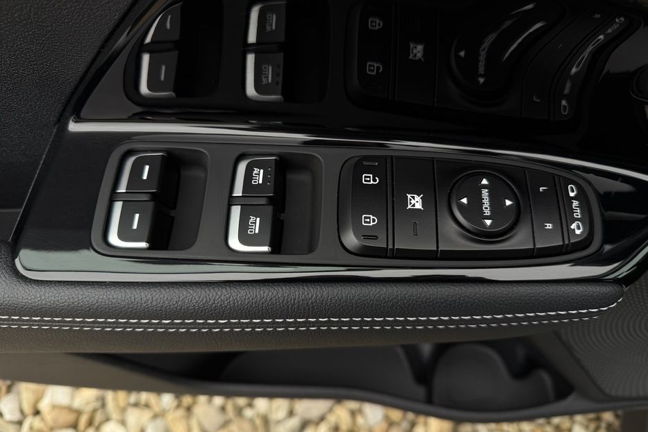 Продам Kia Niro 64 кВт. Макс. комплектація 2021 года в Львове