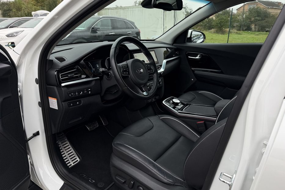 Продам Kia Niro 64 кВт. Макс. комплектація 2021 года в Львове