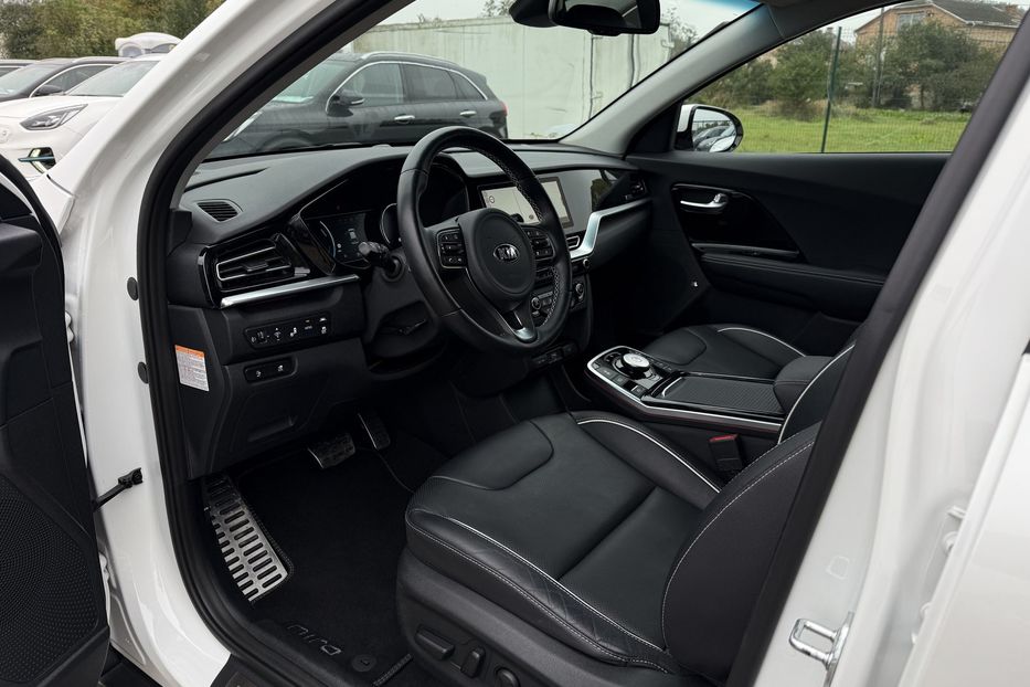 Продам Kia Niro 64 кВт. Макс. комплектація 2021 года в Львове