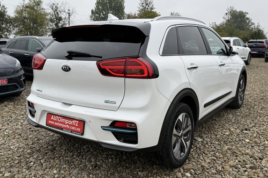 Продам Kia Niro 64 кВт. Макс. комплектація 2021 года в Львове