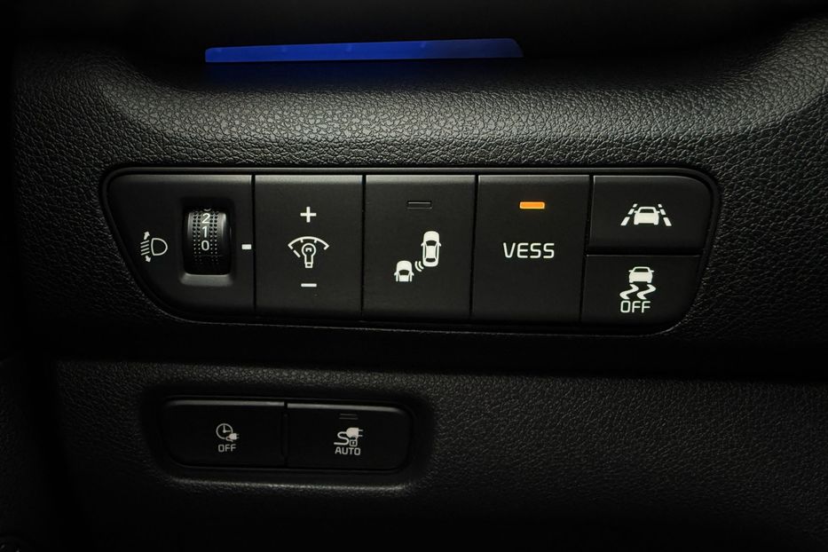 Продам Kia Niro 64 кВт. Макс. комплектація 2021 года в Львове