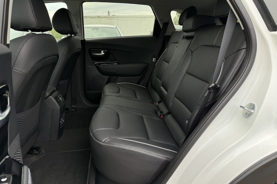 Продам Kia Niro 64 кВт. Макс. комплектація 2021 года в Львове