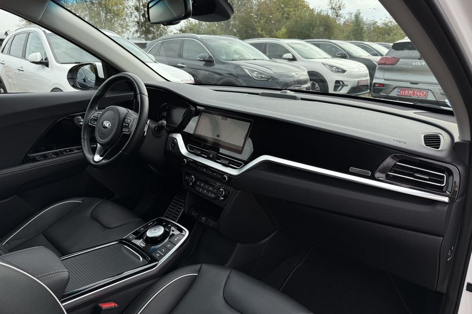 Продам Kia Niro 64 кВт. Макс. комплектація 2021 года в Львове