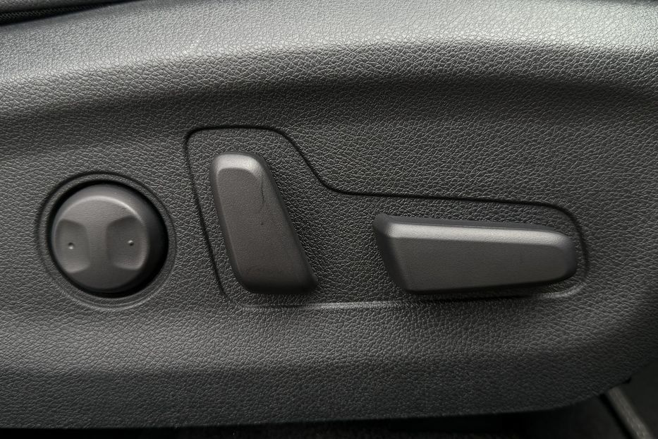 Продам Kia Niro 64 кВт. Макс. комплектація 2021 года в Львове