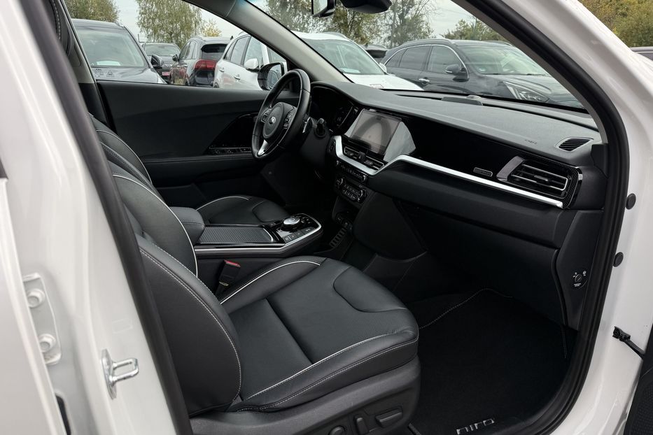Продам Kia Niro 64 кВт. Макс. комплектація 2021 года в Львове