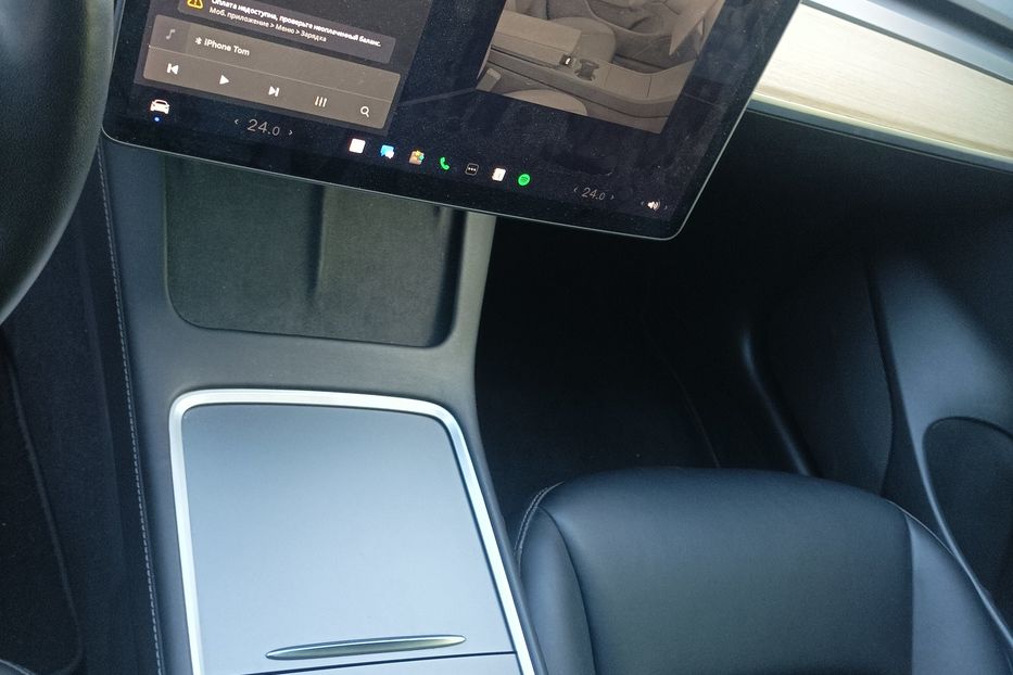 Продам Tesla Model 3 максимал 2021 года в Одессе
