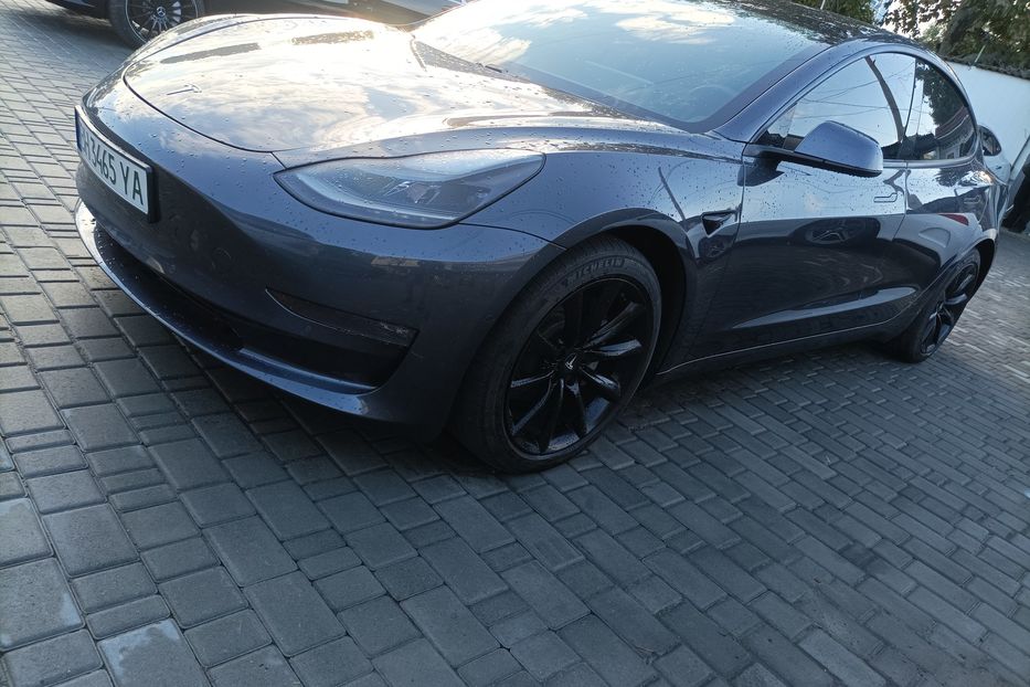 Продам Tesla Model 3 максимал 2021 года в Одессе