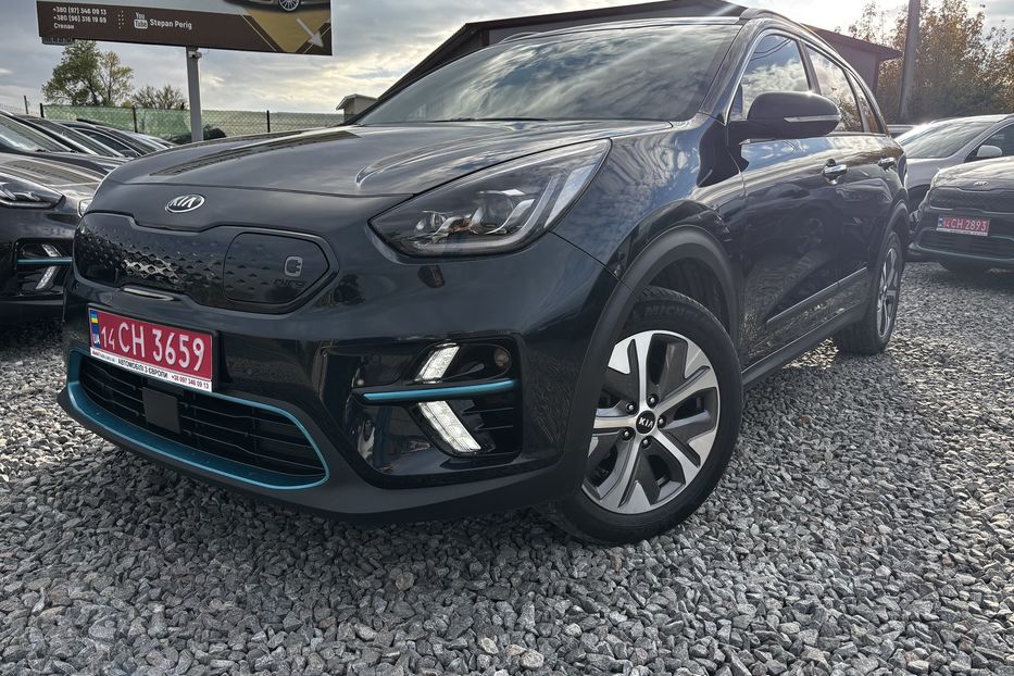 Продам Kia Niro 64 кВт авто у Львові 2021 года в Львове