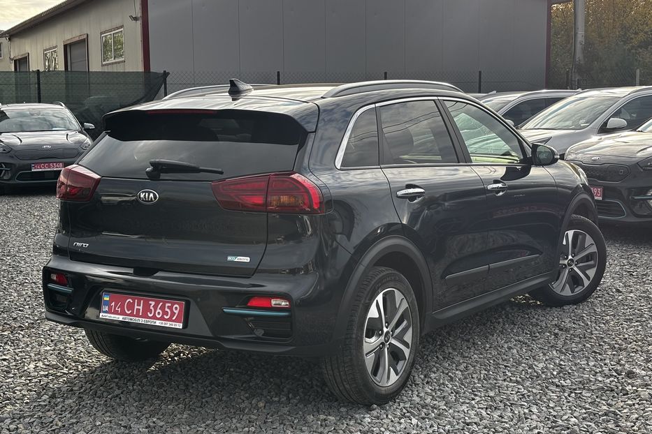 Продам Kia Niro 64 кВт авто у Львові 2021 года в Львове