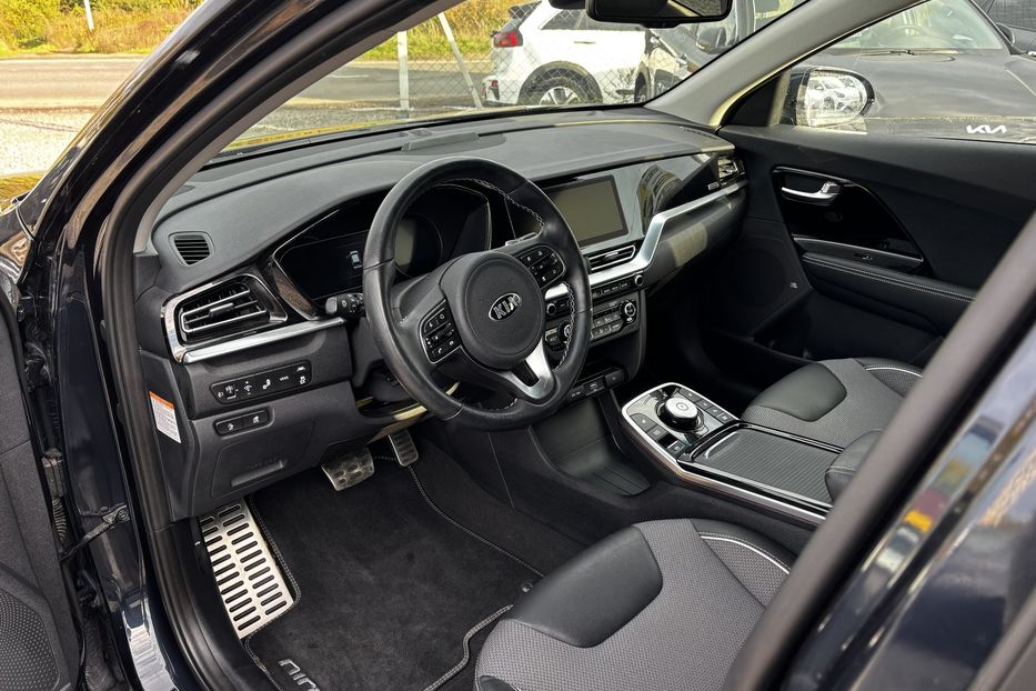 Продам Kia Niro 64 кВт авто у Львові 2021 года в Львове