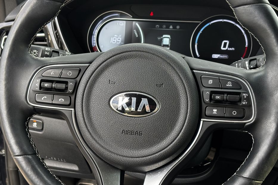 Продам Kia Niro 64 кВт авто у Львові 2021 года в Львове