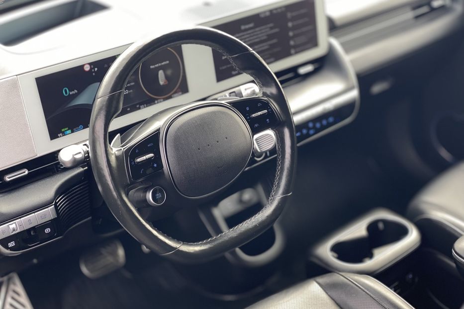 Продам Hyundai Ioniq 2021 года в Луцке